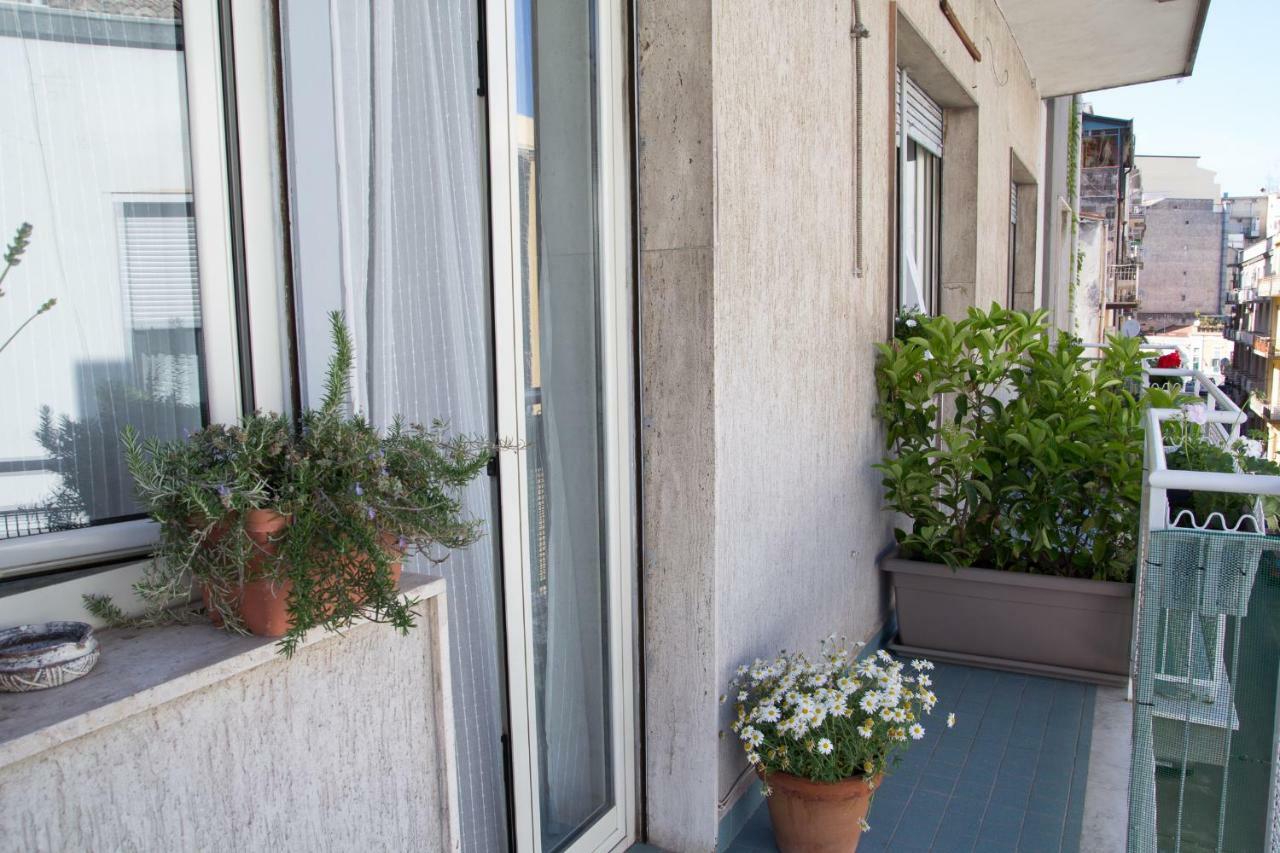 B&B Solea Катания Экстерьер фото